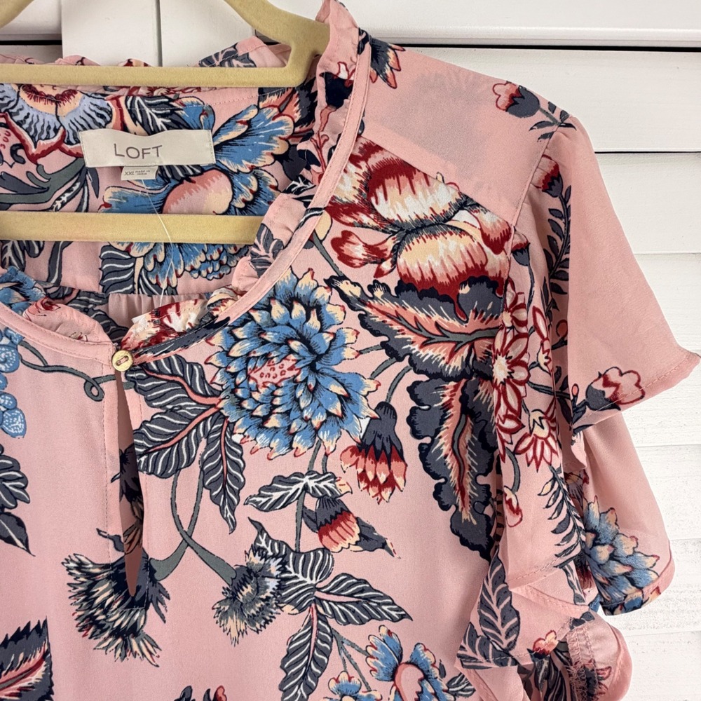 LOFT Blouse XXL Pink Floral Ruffle Sleeve Keyhole Neck NEW - Picture 4 of 15